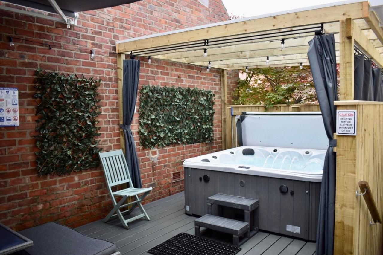 Jesmond Hot Tub, Free Parking, Near Shops & Restaurants, Location 1M To City מראה חיצוני תמונה
