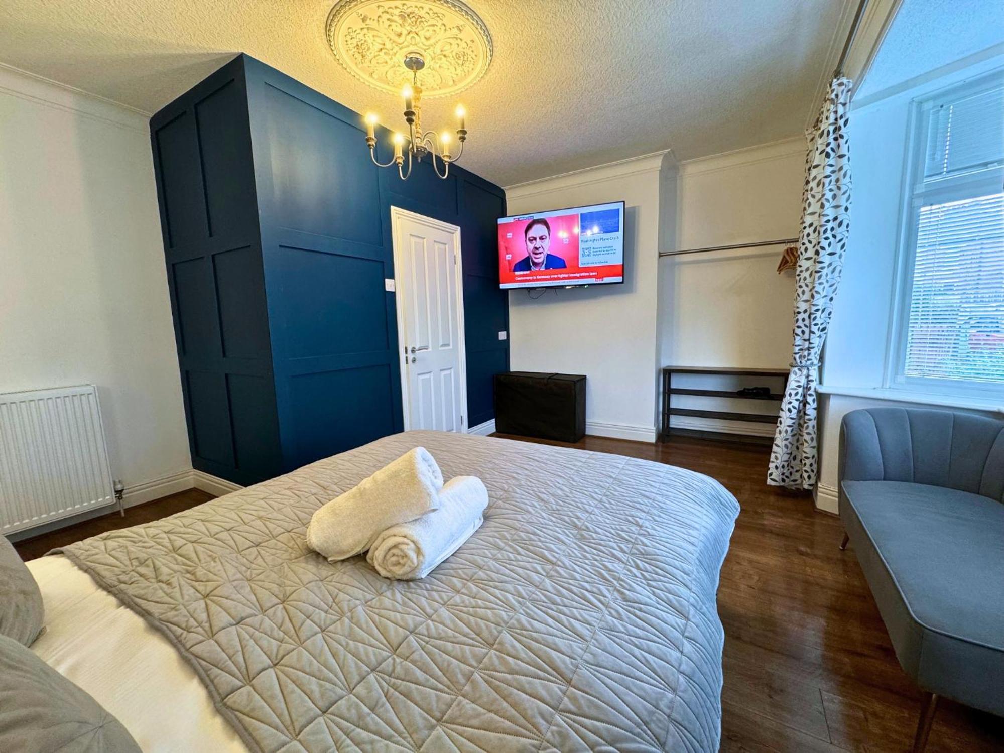 Jesmond Hot Tub, Free Parking, Near Shops & Restaurants, Location 1M To City מראה חיצוני תמונה
