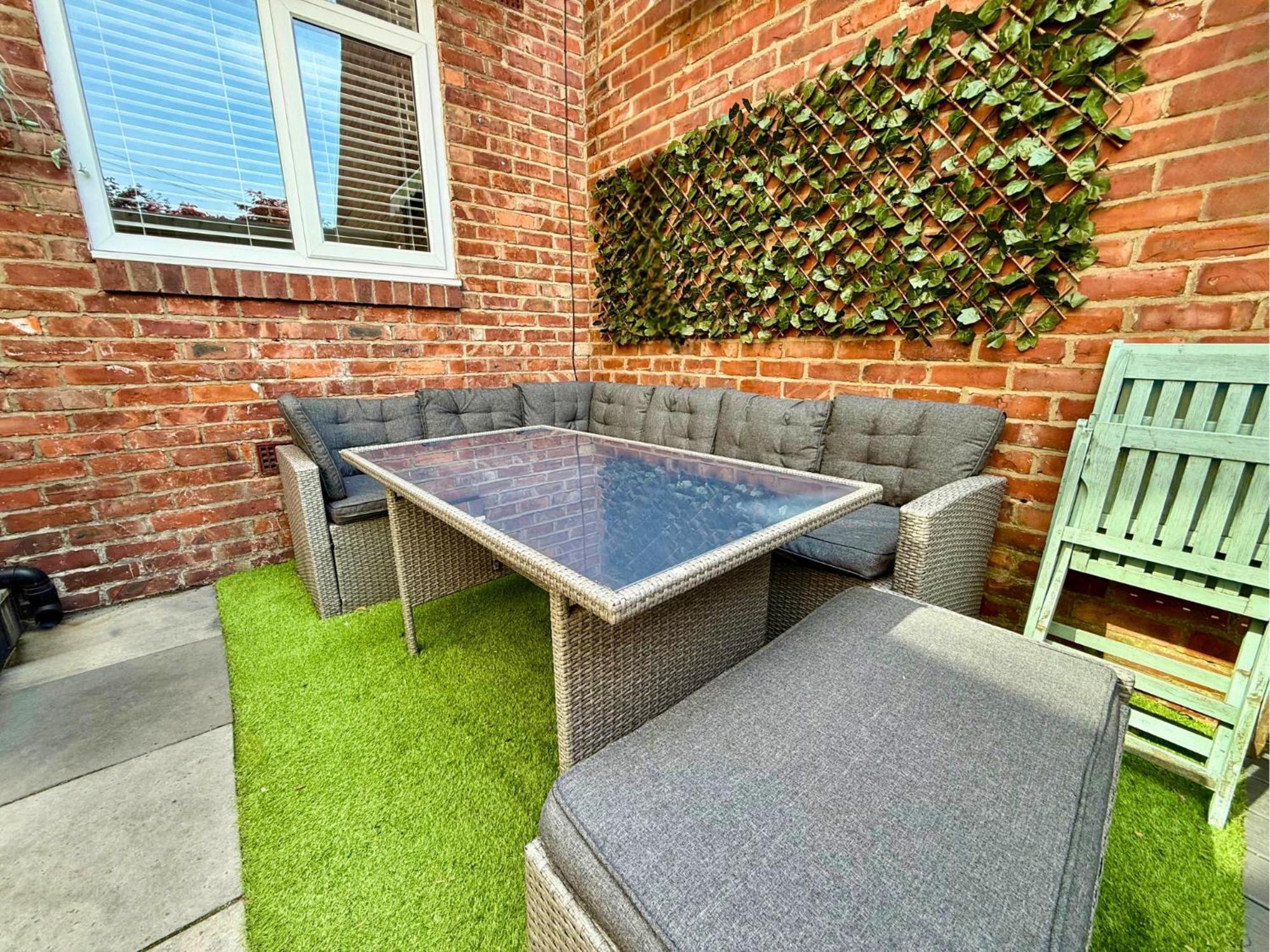 Jesmond Hot Tub, Free Parking, Near Shops & Restaurants, Location 1M To City מראה חיצוני תמונה